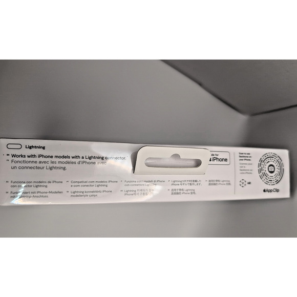 Backbone One (Lightning) SEALED Mobile Gaming Controller for iPhone 2nd genera - Picture 2 of 6